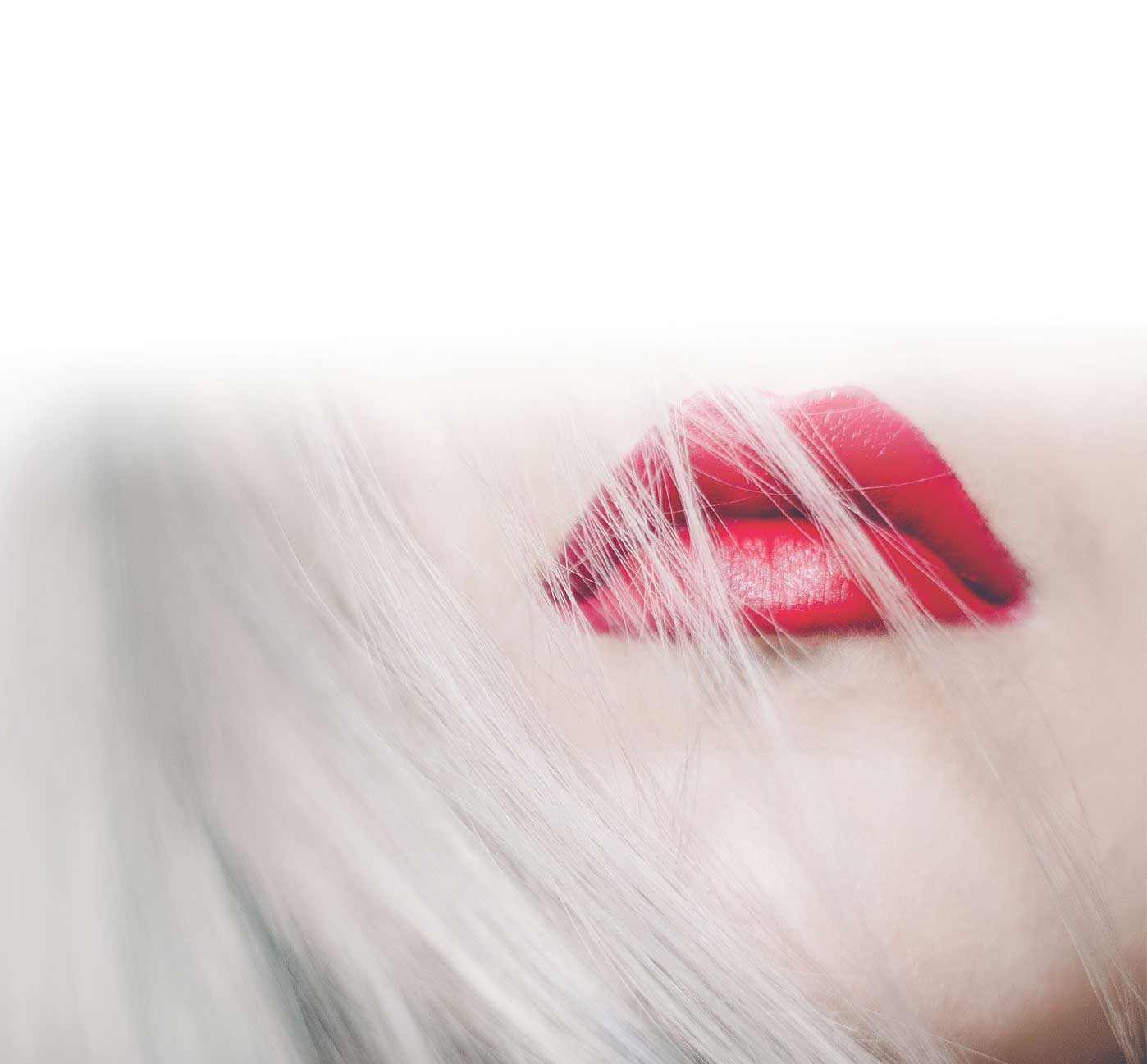 girl with sexy red lips and blonde hair